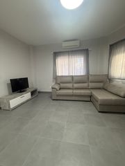 Lloguer Apartament a La Carihuela - Los Nidos. Vialia – amplia vivienda reformada de 3 dormitorios con garaje i