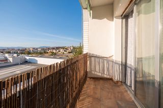Affitto Appartamento  Calle ribera del beiro. Disponible 01 agosto. no se reserva para septiembre. piso amuebl