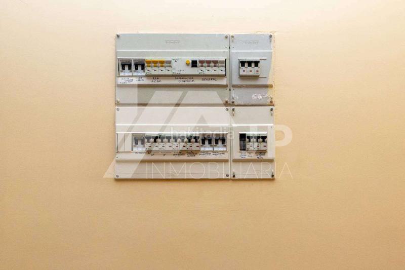 Foto 3dd484c5-7afb-4ec4-843a-ff5e97ebc60a. Rent business premise in calle gardenia 23 in Fígares Granada