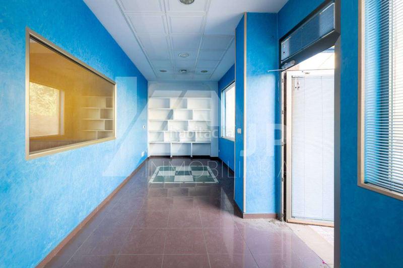 Foto 434e32a9-3d3b-4e0c-8c85-987e62a1db29. Rent business premise in calle gardenia 23 in Fígares Granada