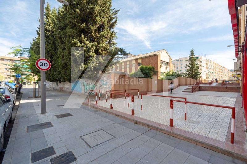 Foto a7e524c4-54f9-4b10-9d4a-cef5a5dedb89. Rent business premise in calle gardenia 23 in Fígares Granada