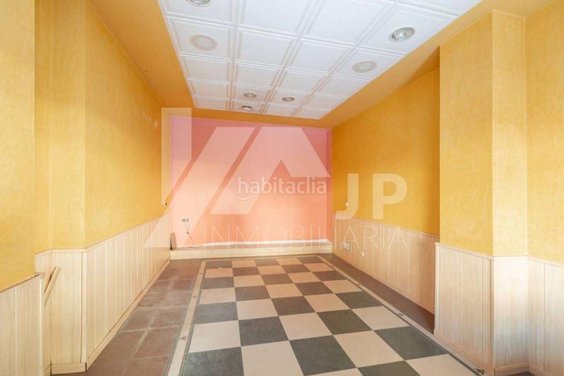 Foto c1a1c39d-76fb-4bee-bd6e-c935cbcb2366. Rent business premise in calle gardenia 23 in Fígares Granada