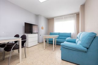 Alquiler Piso  Calle pedro antonio de alarcón. Piso en alquiler en emperatriz eugenia. 4 dormitorios grande mas