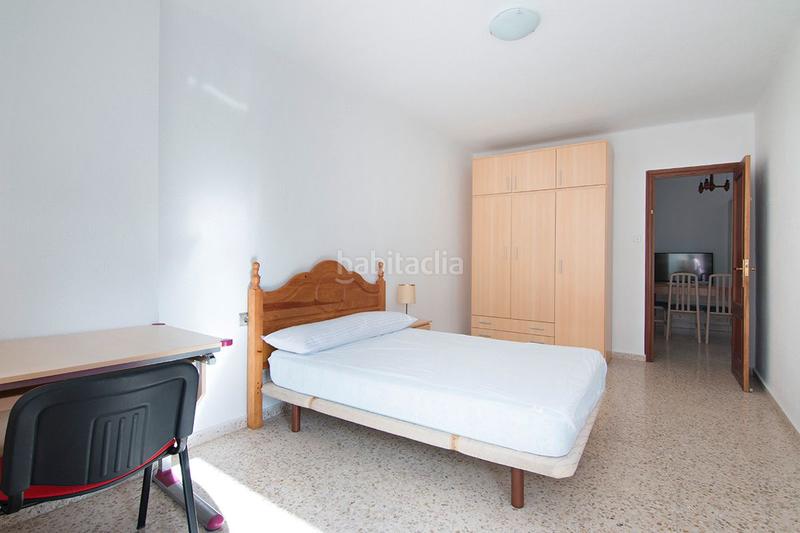 Foto d8f21671-5373-4cc8-9f5e-c4b57a449d80. Miete etagenwohnung mit heizung in Camino de Ronda Granada