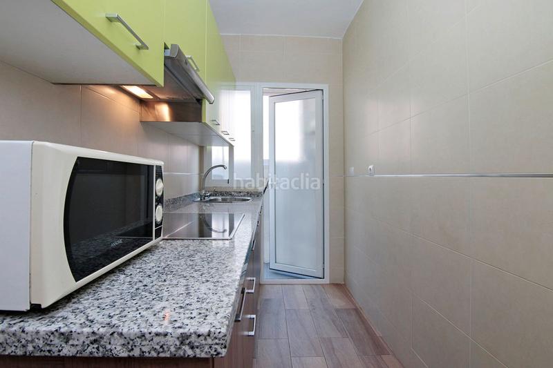 Foto 60253265-452f-4d3b-accb-7ad2d3b13971. Rent flat with heating in Camino de Ronda Granada