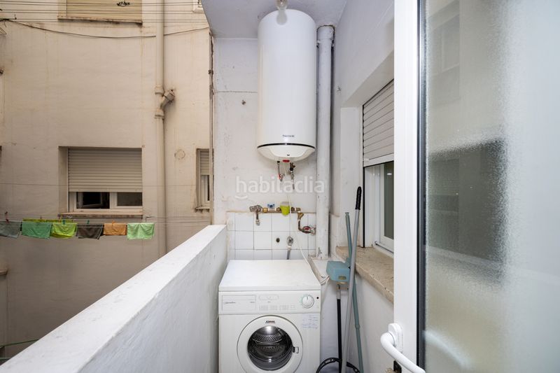 Foto ed0723de-584f-4c0c-9566-fc36cfdd34af. Rent flat in calle pedro antonio de alarcón 43 in Granada