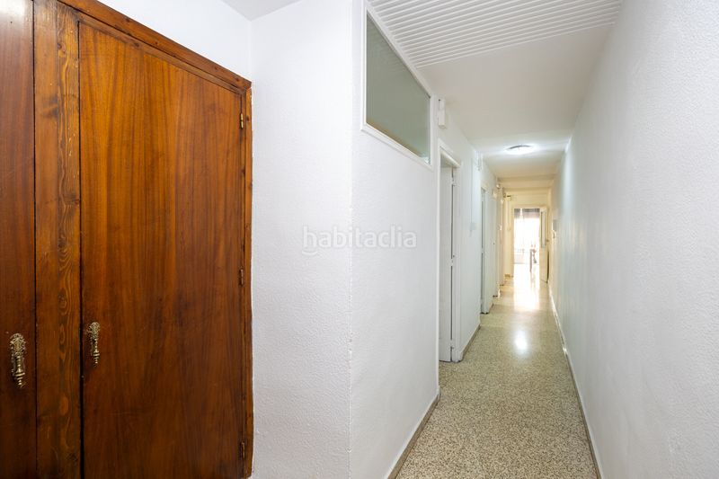 Foto fc69599f-67ff-443a-9887-ba4ddbaedd02. Rent flat in calle pedro antonio de alarcón 43 in Granada