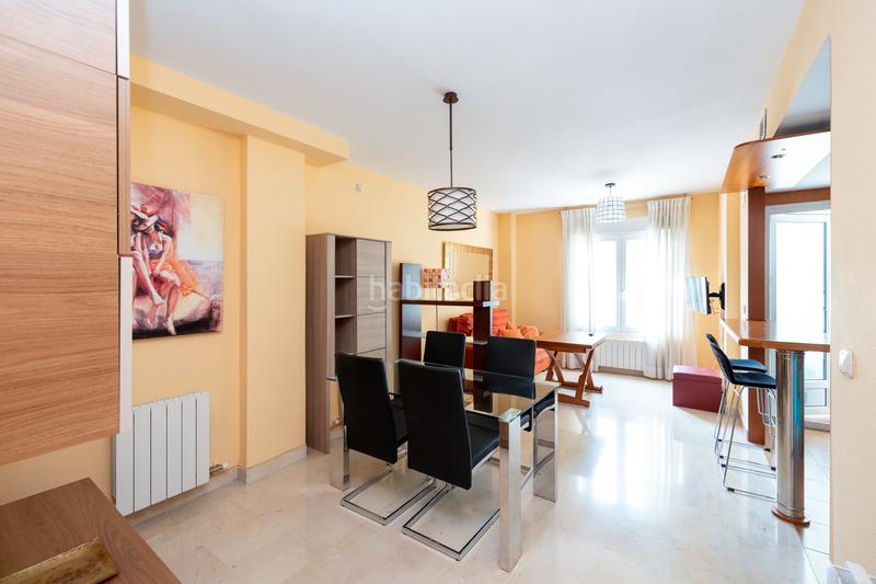 Foto ac9065fe-3cf0-4ecf-9a1b-17bd3ff98a4a. Location appartement avec piscine dans Rosaleda - Juventud Granada