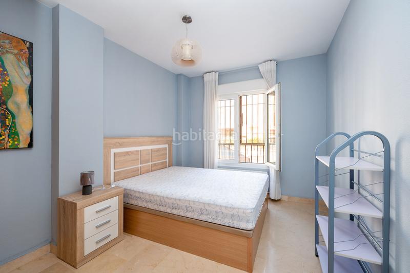 Foto 36f04bd7-91f4-4e54-a9da-39899276542d. Miete appartement mit pool in Rosaleda - Juventud Granada