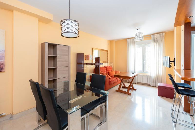 Foto 45687505-4cc1-48d0-8b9a-eb39a3652be0. Rent apartment with pool in Rosaleda - Juventud Granada