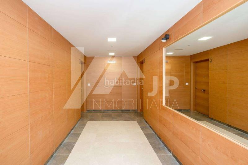 Foto 8dac2811-5a3a-438f-8c1d-2514a5b1644c. Affitto appartamento con riscaldamento parcheggio piscina in Granada