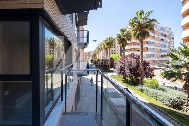 Foto 262680c7-8796-47fa-87df-5d796efa4627. Rent flat with heating parking pool in Cerrillo de Maracena - Periodistas Granada