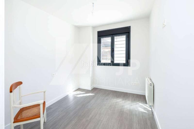 Foto 6fe63bbe-3c1b-475b-aeb4-0bc33f340cd8. Rent flat with heating parking pool in Cerrillo de Maracena - Periodistas Granada