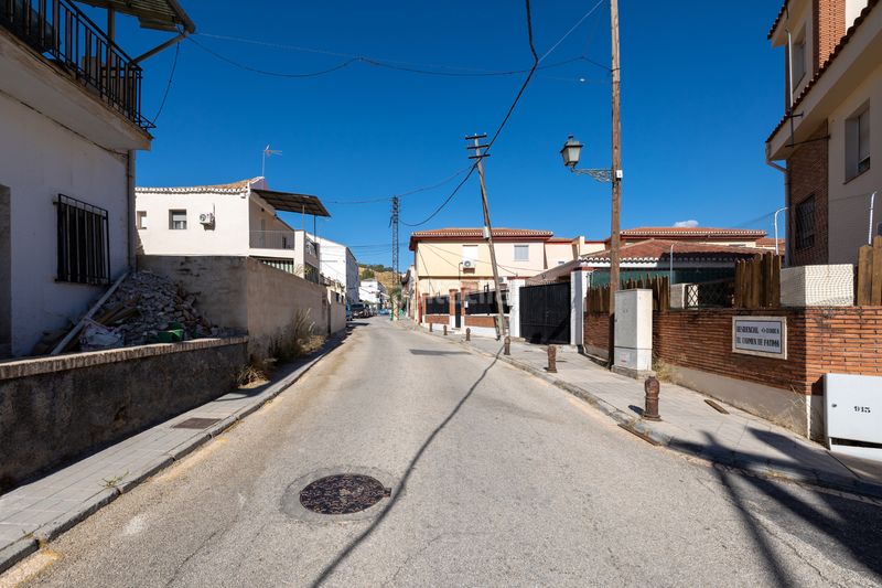 Foto a7b771f7-c400-4c7e-a2bc-1b158c8532e4. Wohngrundstück in calle ordesa 52 in Lancha del Genil Granada