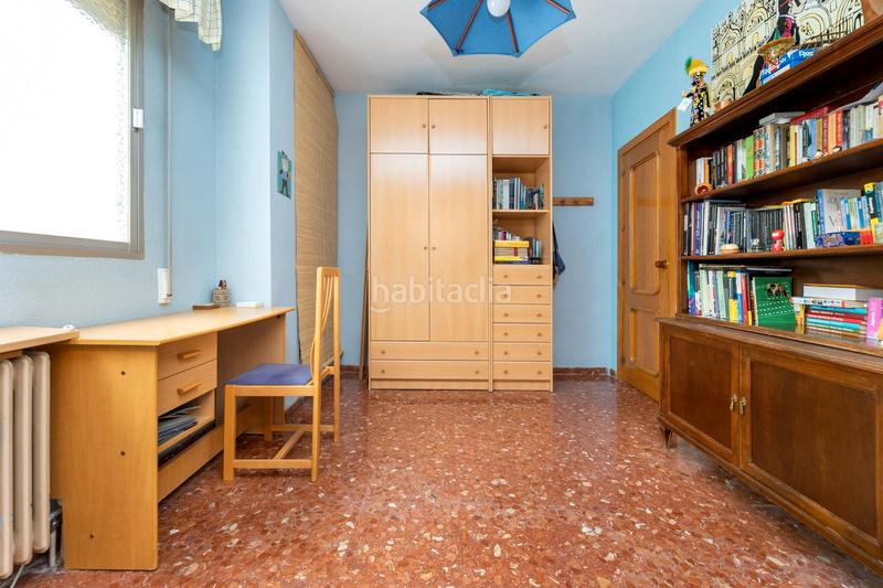 Foto 0cb60e06-f4a2-4806-8be0-be446b552623. Piso pisazo en venta junto a gran capitan, con plaza de garaje y trastero en Granada