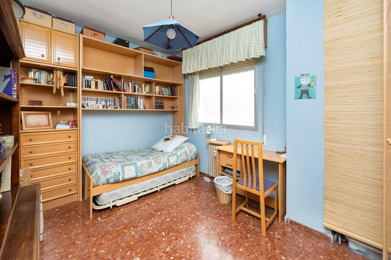 Foto 0f7ab71f-6a8f-4775-a12c-bc4682cd0dde. Piso pisazo en venta junto a gran capitan, con plaza de garaje y trastero en Granada