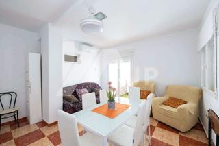Lloguer Pis  Calle vigo. Tencion estudiantes. curso universitario. bonito apartamento en