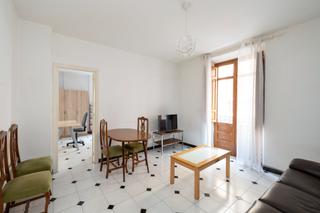 Location Appartement à Calle santa teresa 46. Piso en alquiler para estudiantes 5 dormitorios