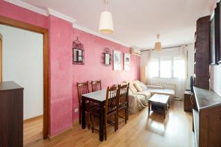 Location Appartement à Calle cañaveral 5. Junto a hipercor, piso en alquiler, en planta quinta, soleado. r