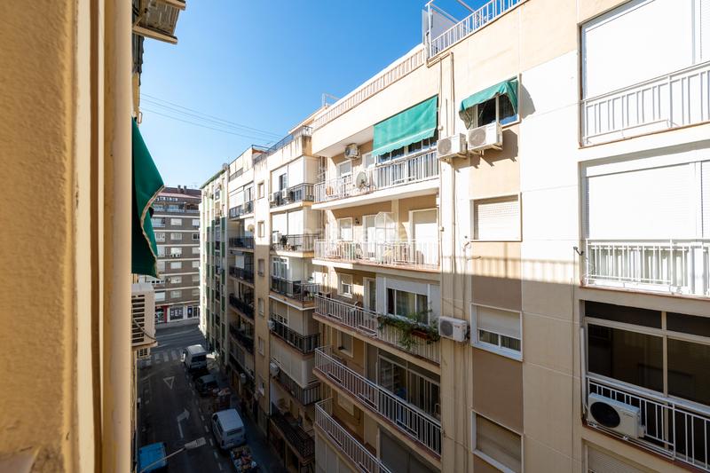 Foto 4c0561cd-dca0-4d48-a4d4-23c1e8168d96. Location appartement dans calle cañaveral 5 dans Camino de Ronda Granada