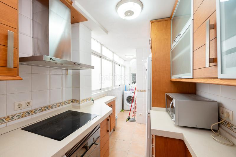 Foto e0e3e296-92a0-4689-9a21-1fc1f0033126. Rent flat in calle cañaveral 5 in Camino de Ronda Granada