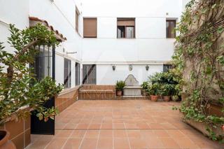 Location Studio  Calle huerto de san cecilio. Alquiler de estudio amueblado en el barrio del realejo.