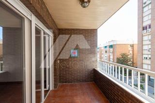 Appartamento in Calle Sos del Rey Católico