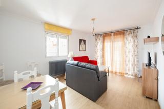 Location Appartement  Calle acera de canasteros 4. Piso en alquiler 4 dormitorios, amueblado