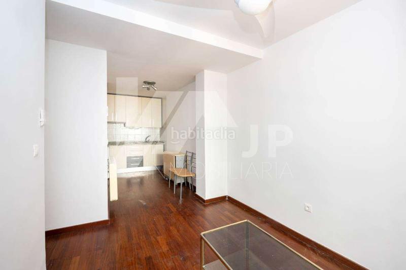 Foto 2ba2d5e0-1cfe-4e18-84e6-5da3fbce6589. Lloguer apartament a Centro - Sagrario Granada