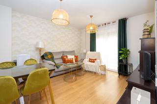 Location Appartement  Calle tejeiro 15. Apartamento amueblado junto a calle recogidas.