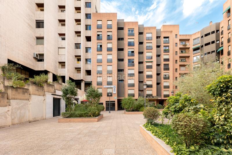 Foto 2c700642-129a-4691-9f08-99f8168e3779. Pis a avenida de la constitución 2a a Pajaritos Granada