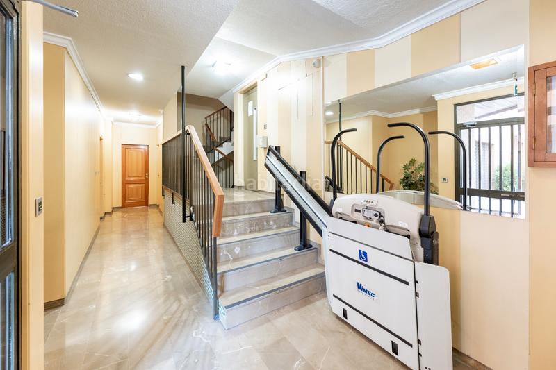 Foto 44fc2e39-6b5b-42d7-87c2-0e3133b5d475. Pis a avenida de la constitución 2a a Pajaritos Granada