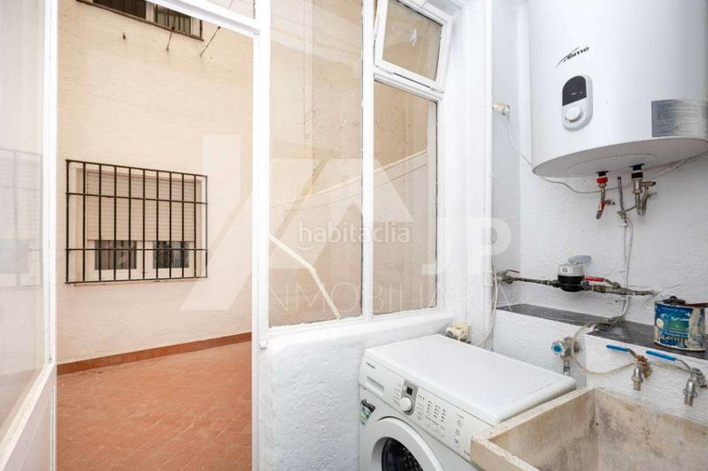 Foto 4e517074-50e8-4bc9-a4e4-4a5a57d60ce0. Location appartement dans Camino de Ronda Granada