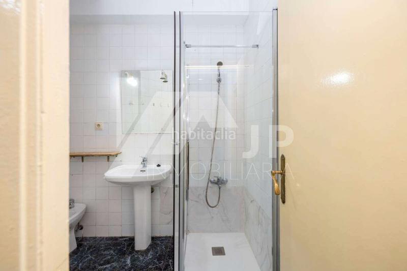Foto ddaa0d9e-dd80-4912-9d43-b90f02261a9e. Location appartement dans Camino de Ronda Granada