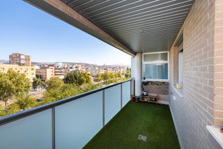 Pis a Plaza catedrática asunción linares 3. Piso en venta, 2 dormitorios, 2 baños. calefaccion. aire. terraz