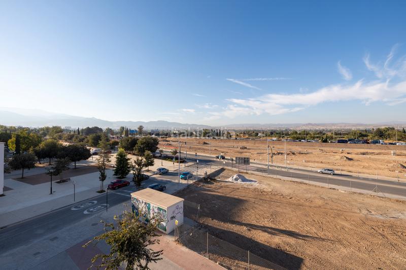 Foto 286ef8a3-09c9-464f-939e-ec4d11b72939. Lloguer pis a calle pampaneira 22 a Rosaleda - Juventud Granada