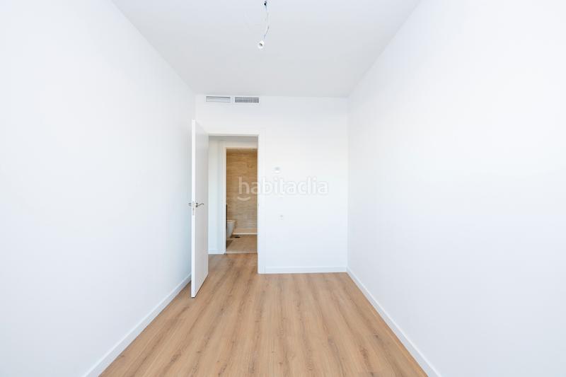 Foto 34467e50-fc01-437d-a896-2dd66ccb93f6. Location appartement dans calle pampaneira 22 dans Rosaleda - Juventud Granada