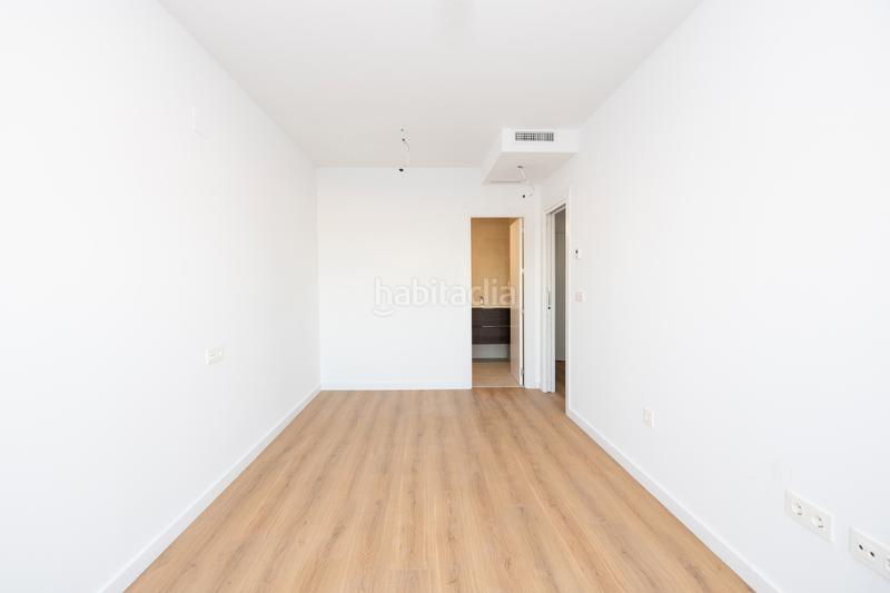 Foto 41c6539f-f710-40f9-b3ce-0e83acc2850a. Location appartement dans calle pampaneira 22 dans Rosaleda - Juventud Granada