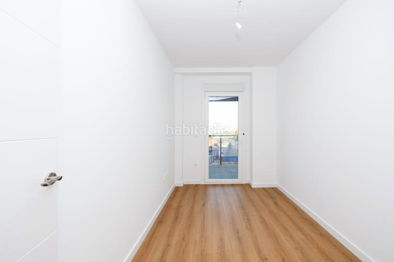 Foto 5138d15a-c9d9-4962-92ea-e0c5ec8c1be1. Location appartement dans calle pampaneira 22 dans Rosaleda - Juventud Granada