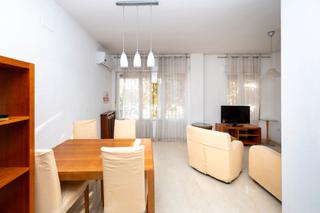 Location Appartement  Calle periodista luis seco de lucena 14. Parque almunia. bonito apartamento en perfecto estado. distribui