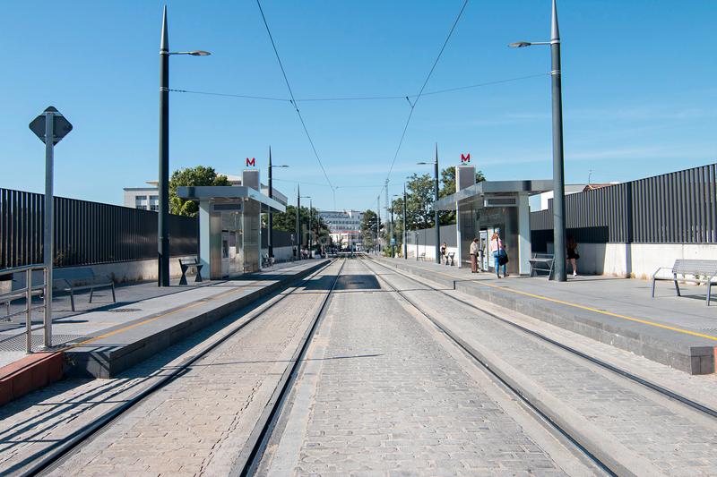 Foto 8b606b2f-aded-4882-9425-edd2dcf09f31. Affitto locale commerciale in calle halcón 20b in Granada