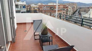 Location Attique  Arabial. Precioso atico-duplex con terraza de 1 dormitorio en calle arabi