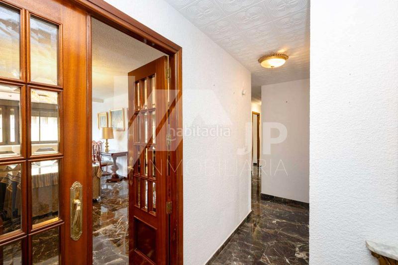 Foto 6b8b17d8-621b-4afd-a673-4acd0728f377. Affitto appartamento con riscaldamento parcheggio piscina in Granada