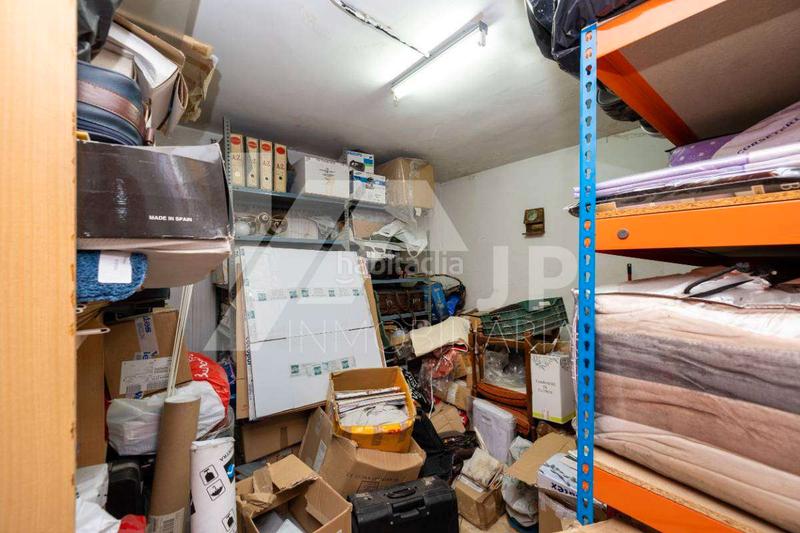 Foto 7751cc8d-a38d-4431-b81a-f740e03b002b. Alquiler piso magnifico piso en alquiler de 4 dormitorios, y dos baños, amueblado, en alquiler en urbanización privada con piscina, garaje y tra en Granada