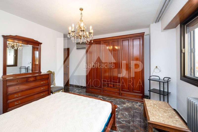 Foto 1c986c4c-7b7e-498d-b93f-e180d13af26c. Location appartement avec chauffage parking piscine dans Granada