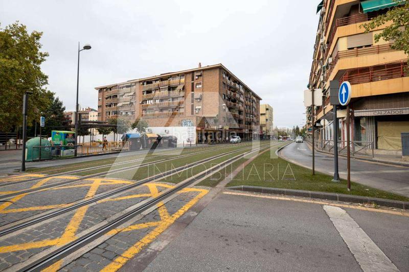 Foto fbced17b-d06b-444b-8469-d2c1d4fc54df. Location appartement avec chauffage parking piscine dans Granada
