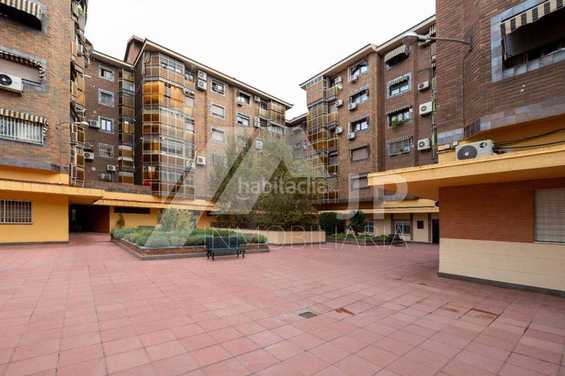 Foto c32ec6cc-a6b8-4f3d-a4c1-2b0d8efc78f7. Miete etagenwohnung mit heizung parking pool in Pajaritos Granada