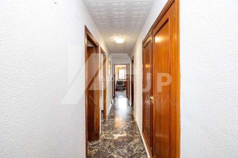 Foto 03e269ed-9b82-402a-aae3-f5130791f321. Rent flat with heating parking pool in Pajaritos Granada