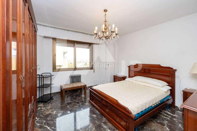 Foto 88be8b72-d377-4878-a421-ba083ad964c1. Rent flat with heating parking pool in Pajaritos Granada