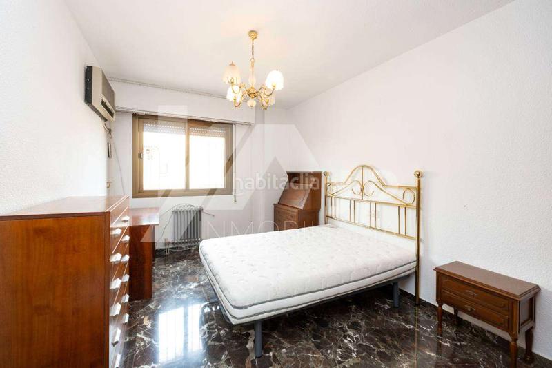 Foto dc520158-44b1-488a-a9a3-0a166d23c3e1. Rent flat with heating parking pool in Pajaritos Granada